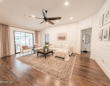 511 Chancellor Drive - Photo Thumbnail 15
