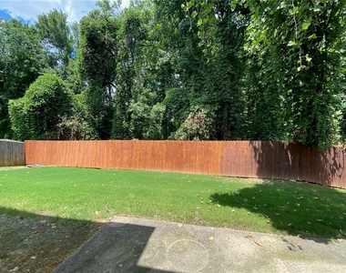 2146 Peach Shoals Circle - Photo Thumbnail 28