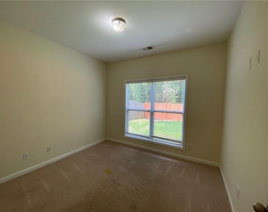 2146 Peach Shoals Circle - Photo Thumbnail 27