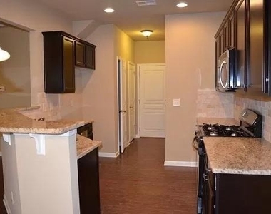 5895 Falls Landing Drive - Photo Thumbnail 4