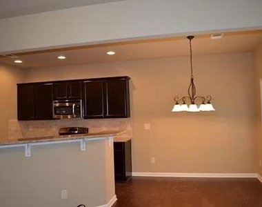 5895 Falls Landing Drive - Photo Thumbnail 6