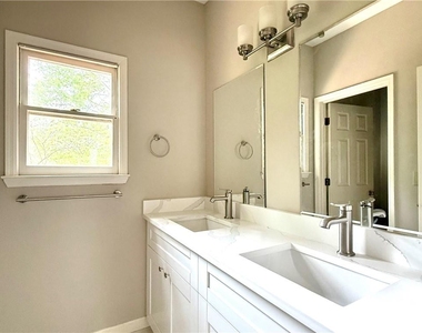 11175 Linbrook Lane - Photo Thumbnail 20