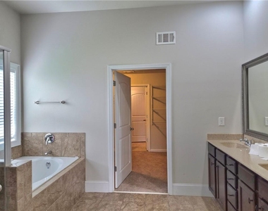 4138 Two Bridge Drive - Photo Thumbnail 8