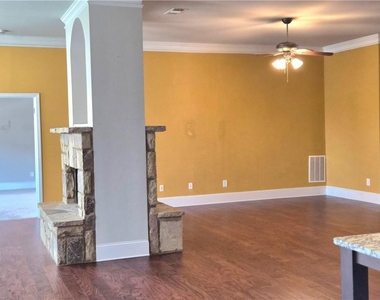 4138 Two Bridge Drive - Photo Thumbnail 3