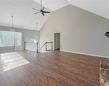 5885 Sarah Orr Lane - Photo Thumbnail 5