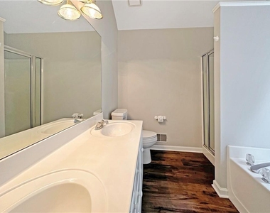5885 Sarah Orr Lane - Photo Thumbnail 13