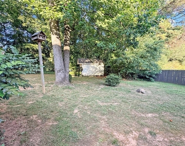 5885 Sarah Orr Lane - Photo Thumbnail 24