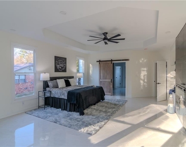 4822 Chamblee Dunwoody Road - Photo Thumbnail 7