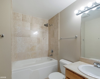 2735 W Armitage Avenue - Photo Thumbnail 7