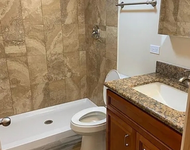 3019 S Normal Avenue - Photo Thumbnail 5