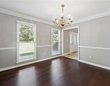 3761 Ridge Road Se - Photo Thumbnail 4