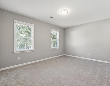 3761 Ridge Road Se - Photo Thumbnail 17