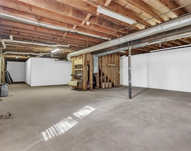 3761 Ridge Road Se - Photo Thumbnail 24