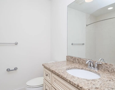 2352 W Byron Street - Photo Thumbnail 7