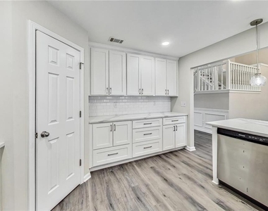 4262 Defoors Farm Trail - Photo Thumbnail 13