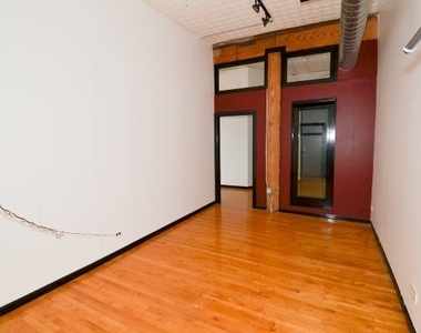 2412 W North Avenue - Photo Thumbnail 14