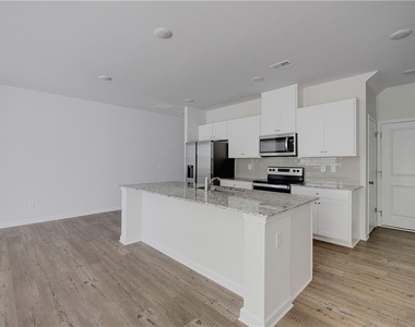 5141 Sidney Square Drive - Photo Thumbnail 12