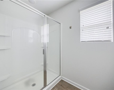 5141 Sidney Square Drive - Photo Thumbnail 31