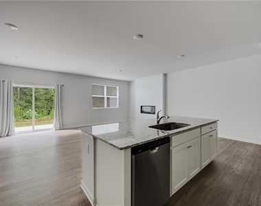 5141 Sidney Square Drive - Photo Thumbnail 14