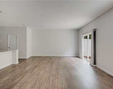 5141 Sidney Square Drive - Photo Thumbnail 18