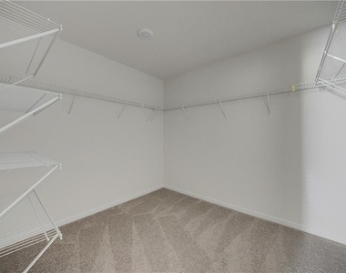 5141 Sidney Square Drive - Photo Thumbnail 32