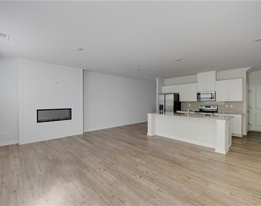 5141 Sidney Square Drive - Photo Thumbnail 20