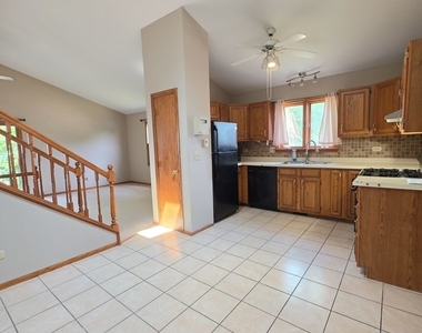 702 N Porter Street - Photo Thumbnail 7