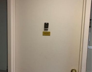 215 Piedmont Avenue Ne - Photo Thumbnail 2