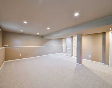 36 Robin Hill Drive - Photo Thumbnail 12
