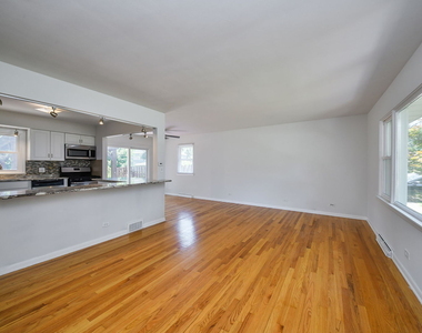 36 Robin Hill Drive - Photo Thumbnail 3