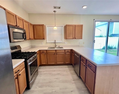 247 Hiawassee Drive - Photo Thumbnail 2