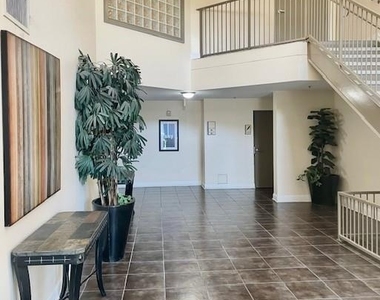 898 Oak Street Sw - Photo Thumbnail 11