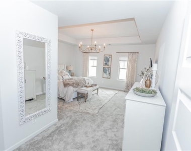 144 Madison Bend - Photo Thumbnail 32