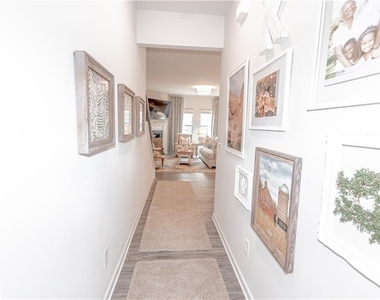 144 Madison Bend - Photo Thumbnail 3