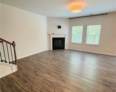 144 Madison Bend - Photo Thumbnail 42