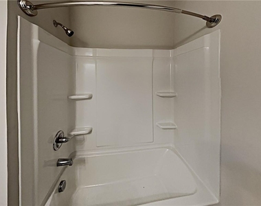 14 Mercer Lane - Photo Thumbnail 19