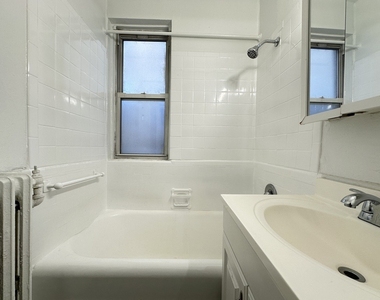434 W Wellington Avenue - Photo Thumbnail 17