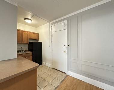 434 W Wellington Avenue - Photo Thumbnail 5