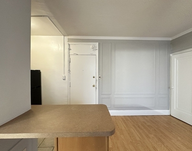 434 W Wellington Avenue - Photo Thumbnail 6