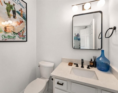 1014 Fern Avenue Se - Photo Thumbnail 10