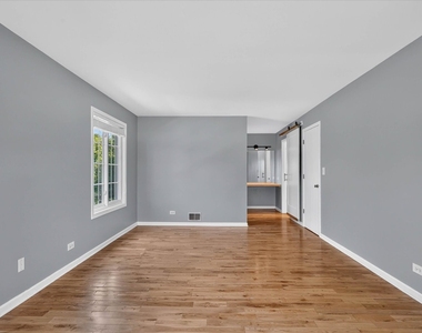 901 Ashford Lane - Photo Thumbnail 24