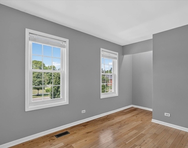 901 Ashford Lane - Photo Thumbnail 19