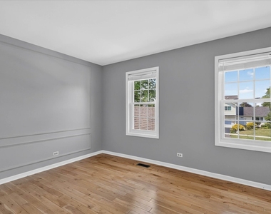 901 Ashford Lane - Photo Thumbnail 18