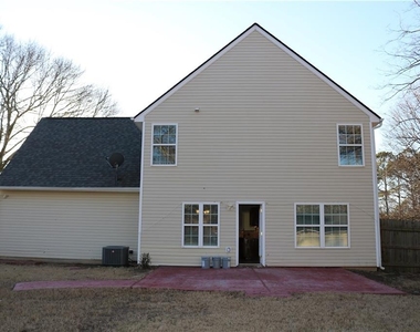 954 Downing Drive - Photo Thumbnail 12
