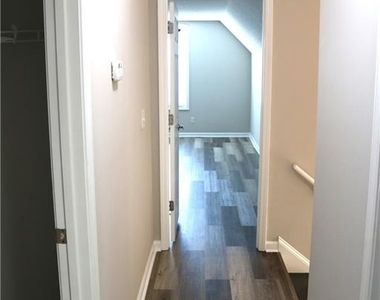 954 Downing Drive - Photo Thumbnail 28