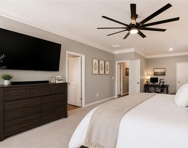 201 Cades Court - Photo Thumbnail 15