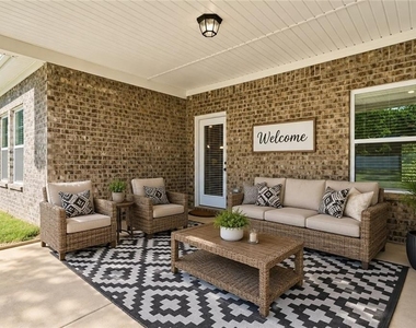 201 Cades Court - Photo Thumbnail 27