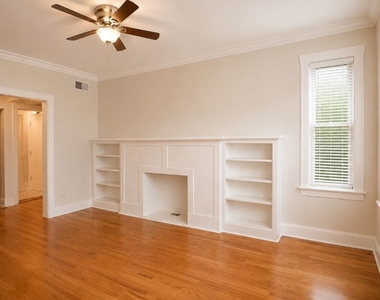 3221 W Division Street - Photo Thumbnail 6