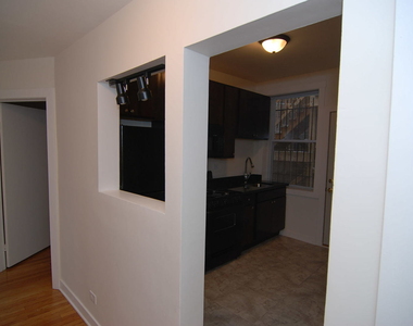 3221 W Division Street - Photo Thumbnail 11