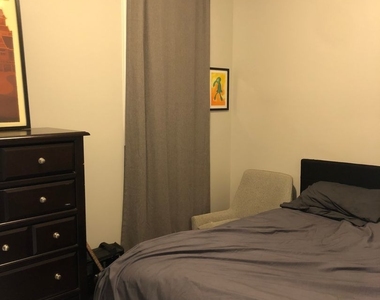 2501 N Southport Avenue - Photo Thumbnail 6